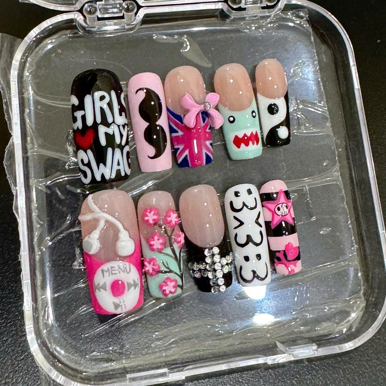 Y2K Emo Scene Press On Nails, iPod, Domo, Union Jack, Rhinestone Nail Art
